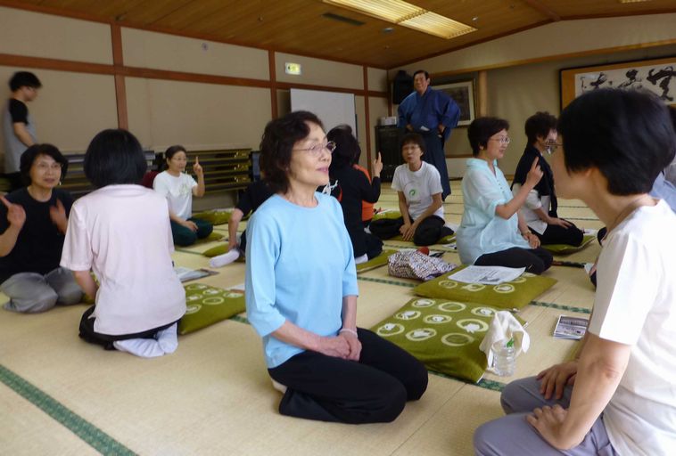 「にらみ」の練習 「にらみ」の練習